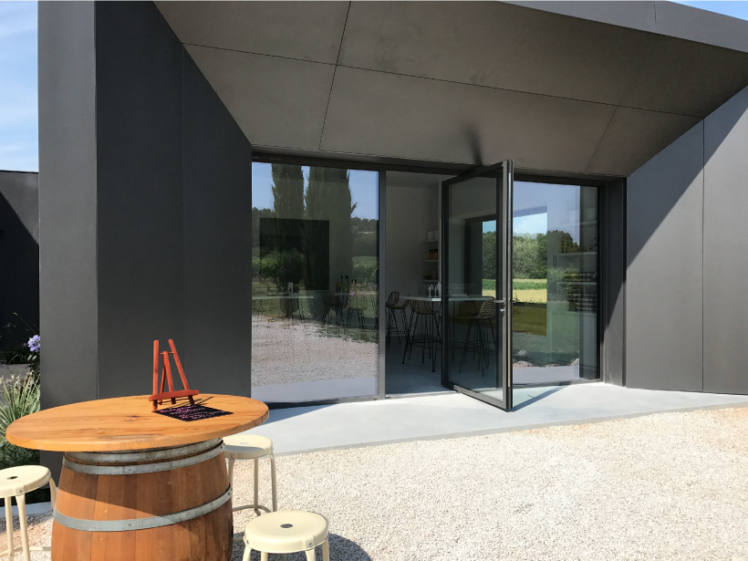 domaine fredavelle espace dégustation vin route des vins vente accueil visite cave épicerie aix-en-provence animations en extérieur tourisme paca